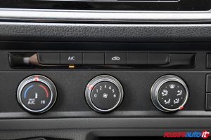 VOLKSWAGEN CRAFTER 50/35 2.0 TDI 122 CV L4 RWD CENTINA E TELO USATO