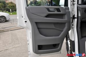 VOLKSWAGEN CRAFTER 50/35 2.0 TDI 122 CV L4 RWD CENTINA E TELO USATO