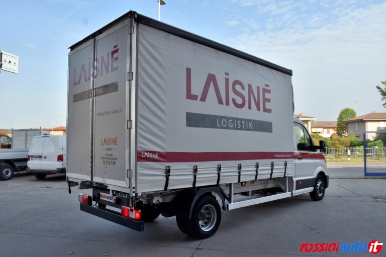 VOLKSWAGEN CRAFTER 50/35 2.0 BITDI 177 CV DSG L4 RWD FURGONE CON CENTINA E TELO USATO