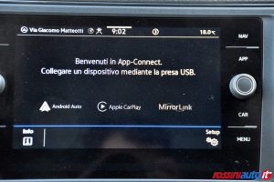 VOLKSWAGEN CRAFTER 50/35 2.0 BITDI 177 CV DSG L4 RWD FURGONE CON CENTINA E TELO USATO