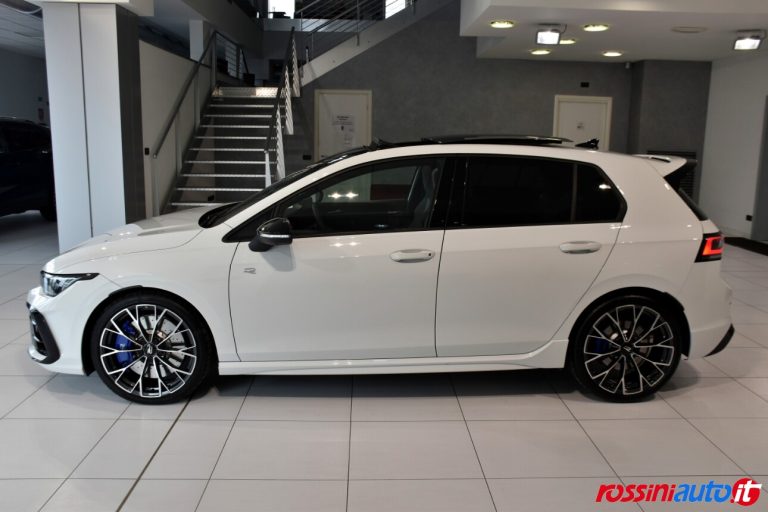 VOLKSWAGEN GOLF 8.5 2.0 TSI 333 CV DSG 4MOTION R PERFORMANCE USATA