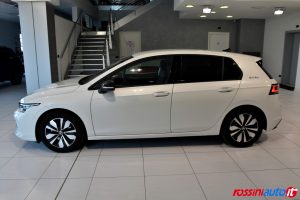 VOLKSWAGEN NUOVA GOLF 8.5 1.5 ETSI 150 CV DSG LIFE GOAL EDITION USATA
