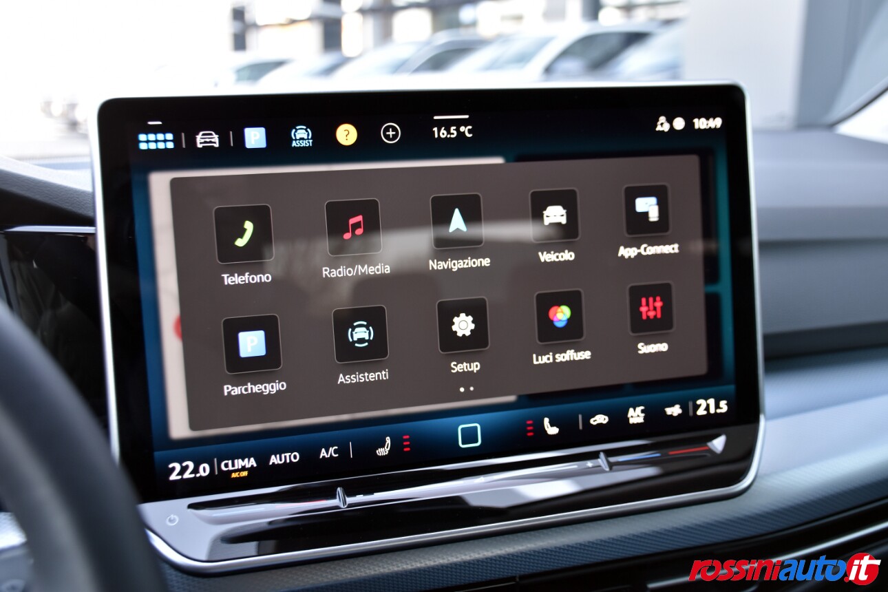 Volkswagen Golf 8.5: La Guida Definitiva a Tecnologia e Infotainment