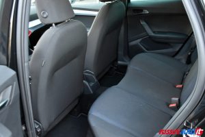 SEAT ARONA 1.0 ECOTSI 95 CV FR PACK USATA