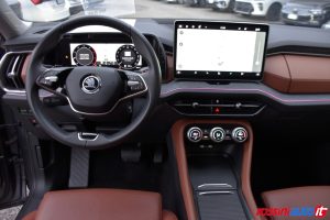 SKODA NUOVA KODIAQ 2.0 TDI 150 CV DSG EXECUTIVE 7 POSTI USATA