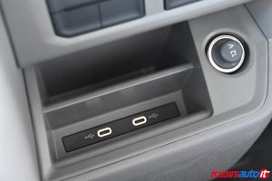VOLKSWAGEN CRAFTER 30 2.0 TDI 140 CV L3H3 LOGISTIC DIESEL USATO