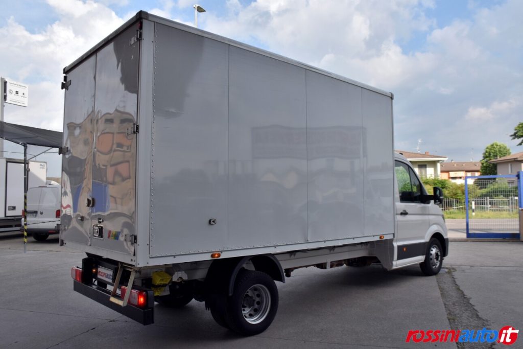 VOLKSWAGEN CRAFTER 50-35 2.0 BITDI 177 CV RWD L4 FURGONE LEGA LEGGERA USATO