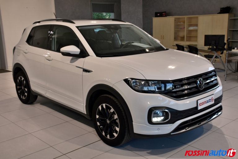 VOLKSWAGEN T-CROSS 1.0 TSI 95 CV SPORT R-LINE USATA