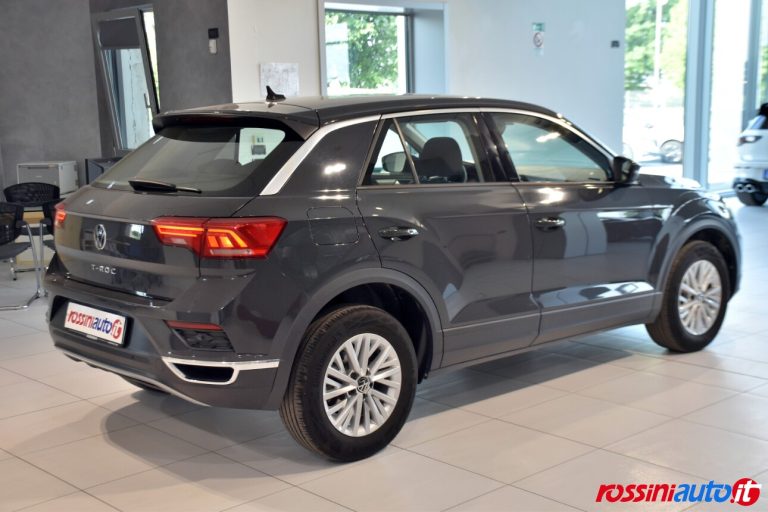 VOLKSWAGEN T-ROC 1.0 TSI 110 CV BUSINESS BENZINA USATO