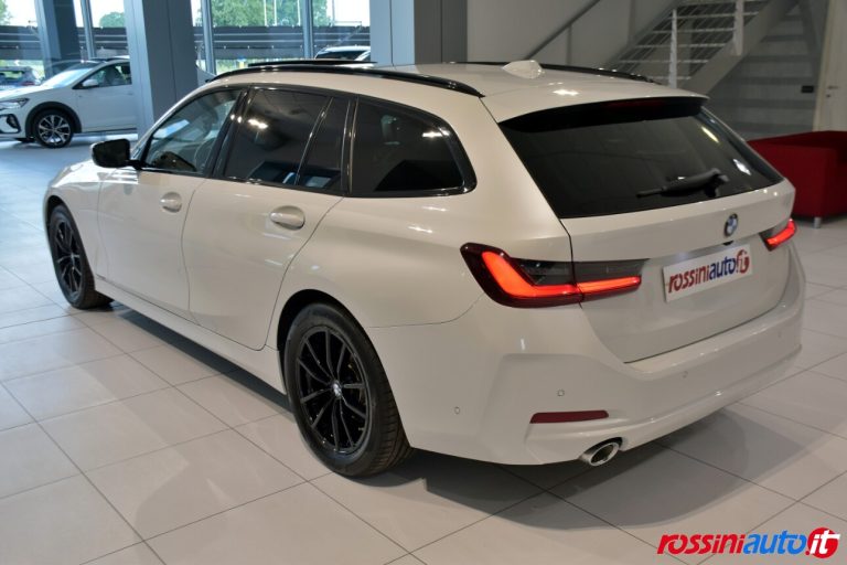 BMW 318D TOURING 150 CV STEPTRONIC G21 RESTYLING USATA