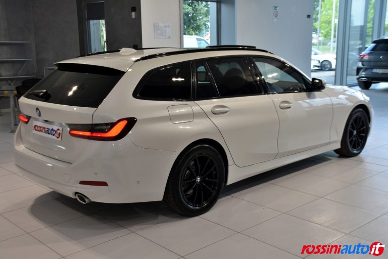 BMW 318D TOURING 150 CV STEPTRONIC G21 RESTYLING USATA