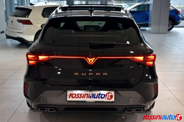 CUPRA LEON SPORTSTOURER 1.5 HYBRID 150 CV DSG USATA