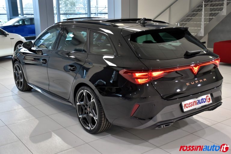 CUPRA LEON SPORTSTOURER 1.5 HYBRID 150 CV DSG USATA