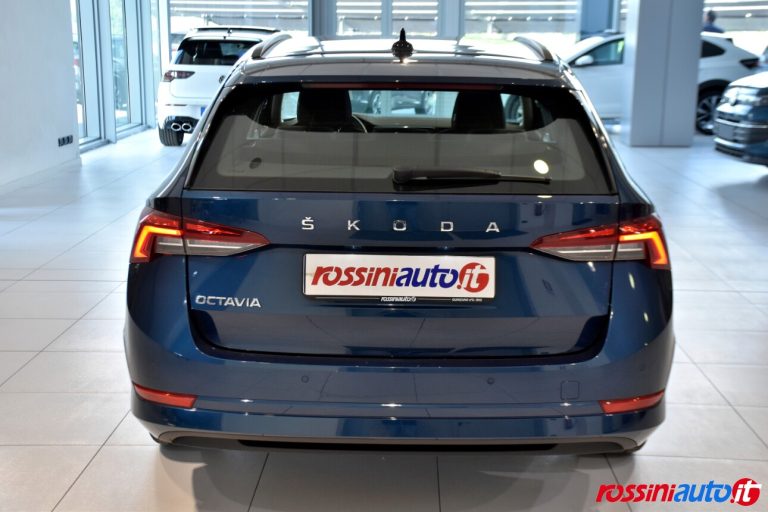 SKODA OCTAVIA WAGON 2.0 TDI 150 CV DSG EXECUTIVE USATA