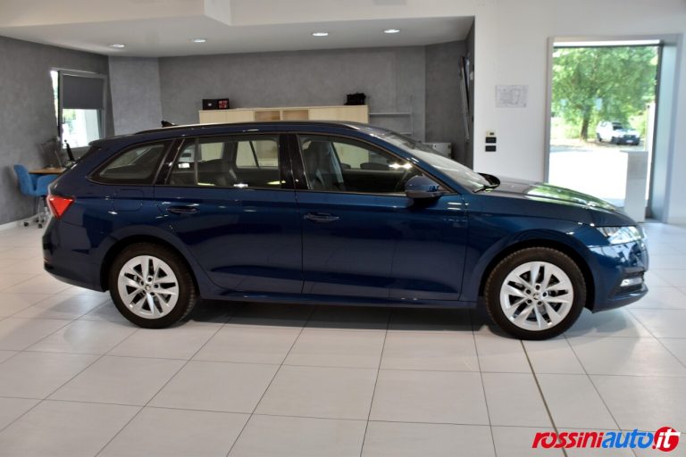 SKODA OCTAVIA WAGON 2.0 TDI 150 CV DSG EXECUTIVE USATA