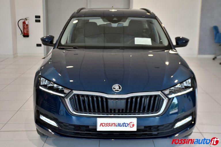 SKODA OCTAVIA WAGON 2.0 TDI 150 CV DSG EXECUTIVE USATA