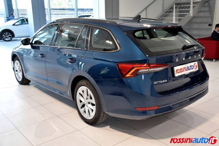 SKODA OCTAVIA WAGON 2.0 TDI 150 CV DSG EXECUTIVE USATA