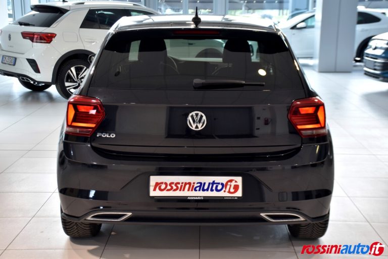 VOLKSWAGEN POLO DIESEL 1.6 TDI 95 CV HIGHLINE R-LINE EXTERIOR USATA