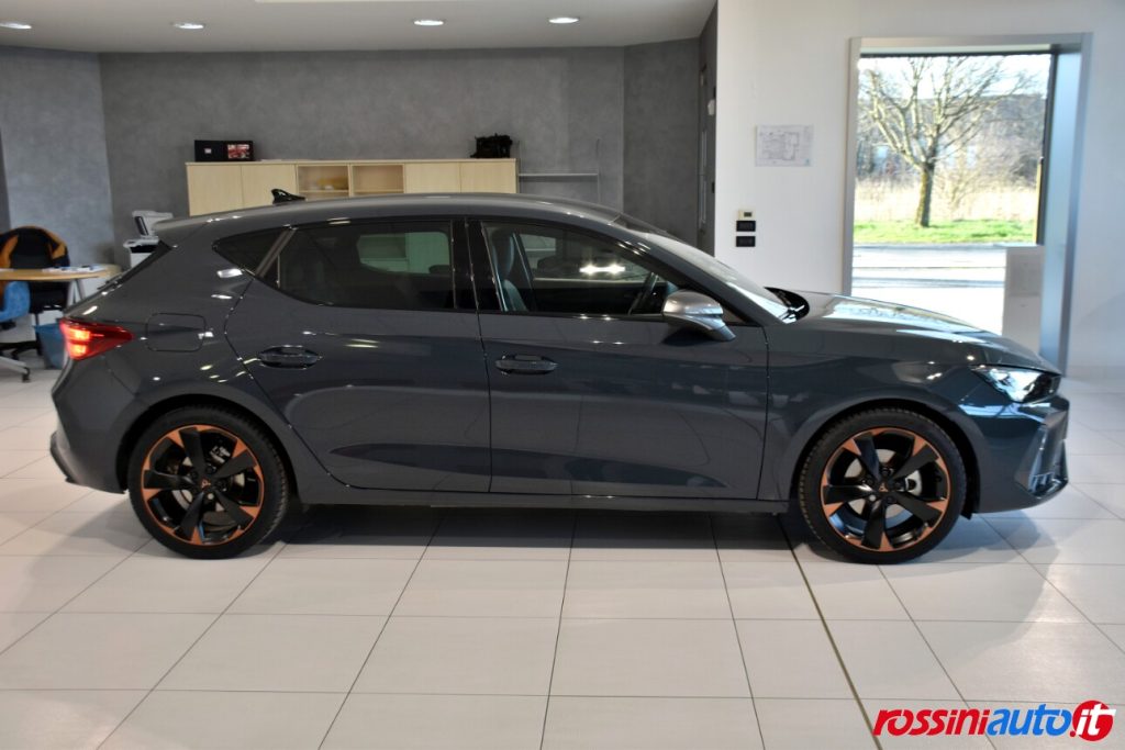 CUPRA LEON 1.5 HYBRID 150 CV DSG USATA