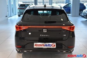 SEAT LEON SPORTSTOURER 2.0 TDI 150 CV DSG FR USATA