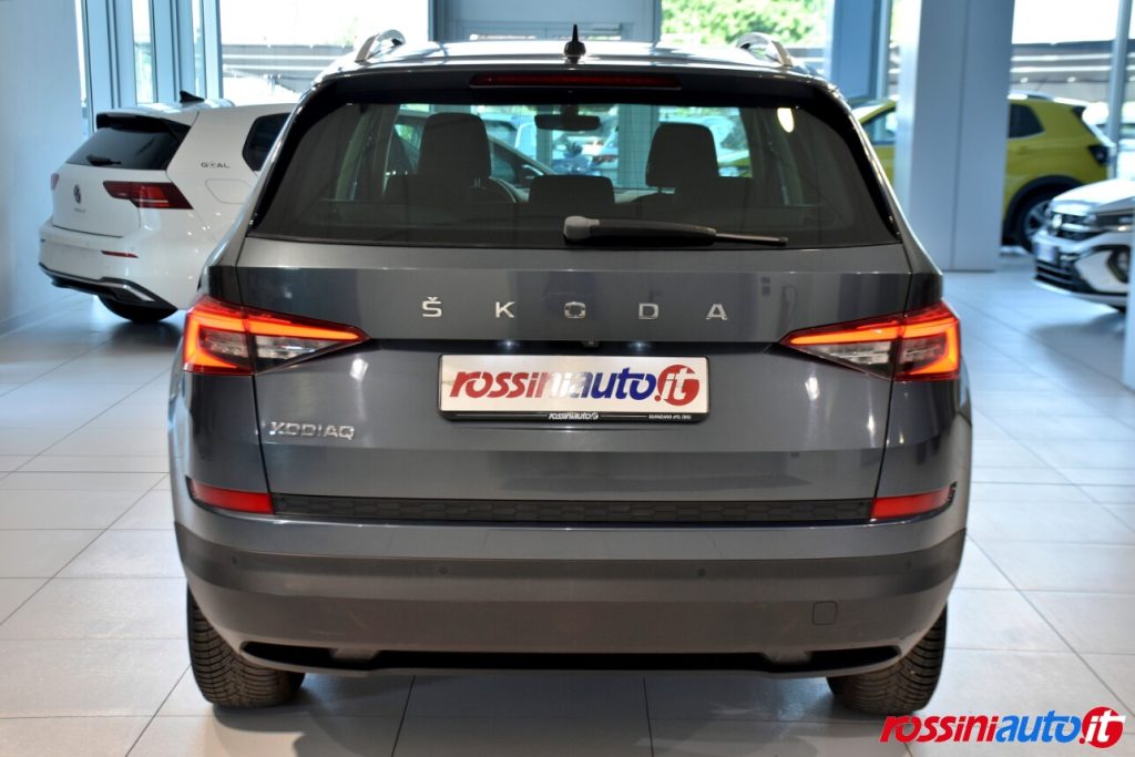 SKODA KODIAQ 2.0 TDI 150 CV DSG EXECUTIVE 5 POSTI USATA