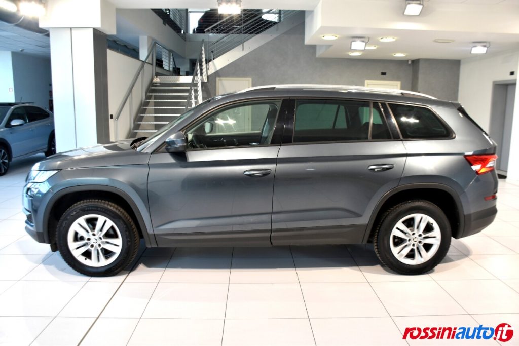 SKODA KODIAQ 2.0 TDI 150 CV DSG EXECUTIVE 5 POSTI USATA