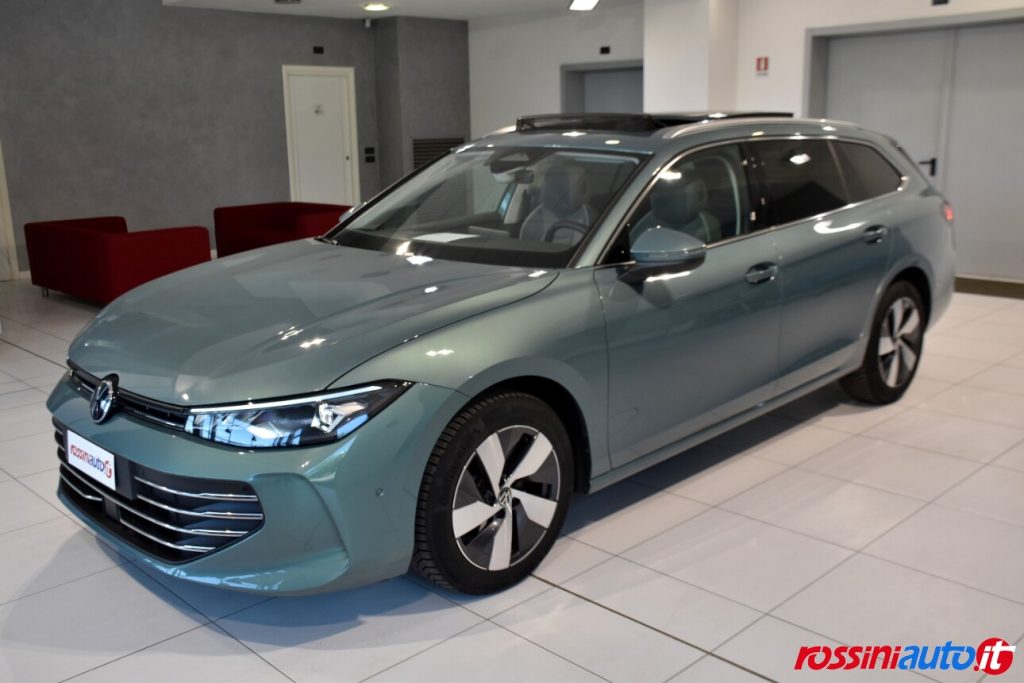 VOLKSWAGEN NUOVA PASSAT 2.0 TDI 150 CV DSG BUSINESS USATA