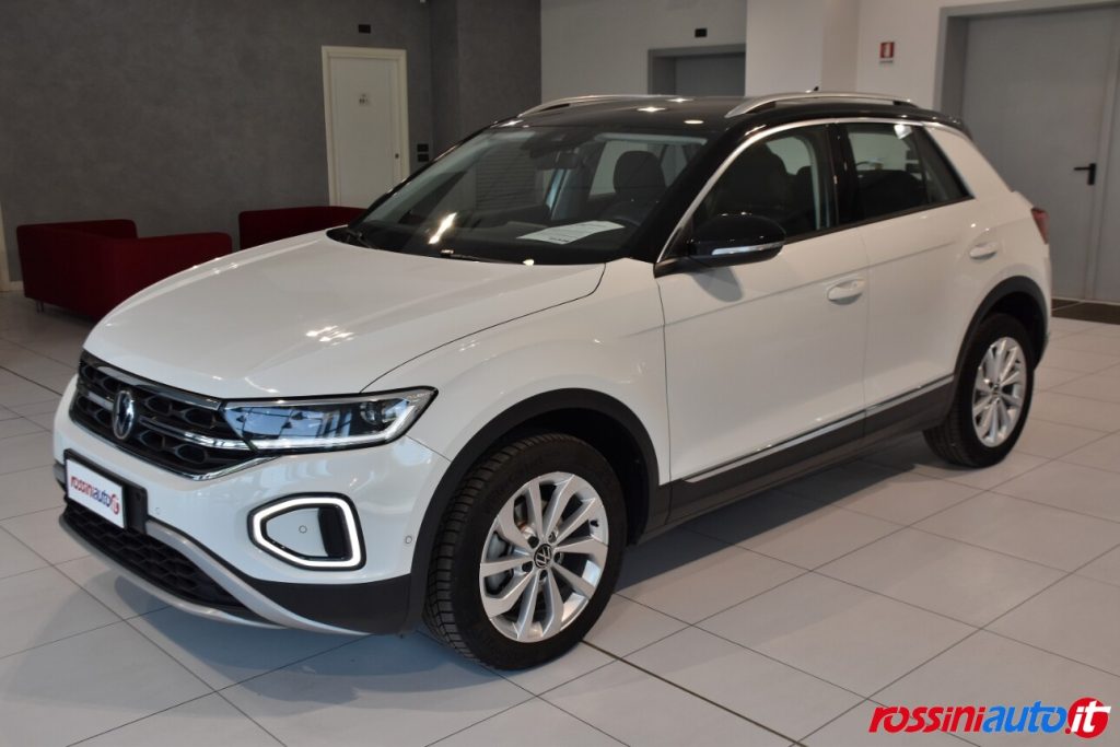 VOLKSWAGEN T-ROC BENZINA 1.5 TSI 150 CV DSG STYLE USATA