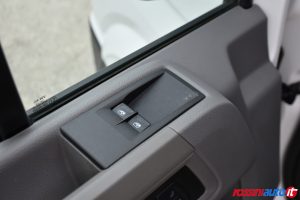 VOLKSWAGEN CRAFTER 30Q 2.0 TDI 140 CV LOGISTIC L3H3 USATO