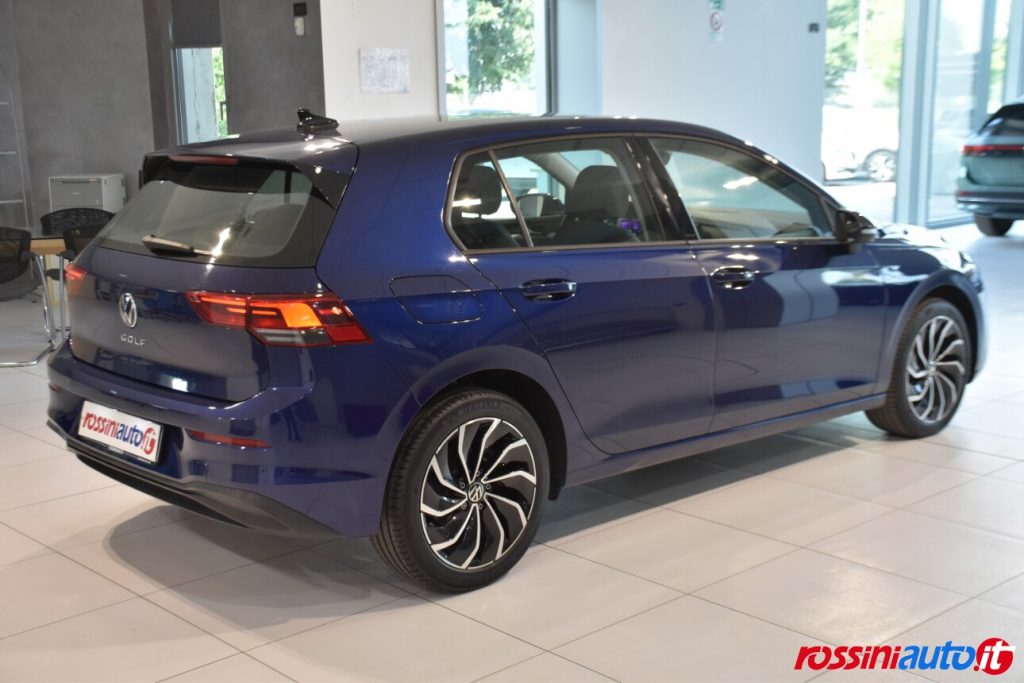 VOLKSWAGEN GOLF 8 DIESEL 2.0 TDI 116 CV LIFE USATA