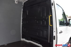 VOLKSWAGEN NUOVO CRAFTER 30Q 2.0 TDI 140 CV L3H3 LOGISTIC USATO