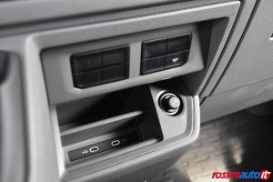 VOLKSWAGEN NUOVO CRAFTER 30Q 2.0 TDI 140 CV L3H3 LOGISTIC USATO
