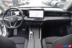 VOLKSWAGEN NUOVA PASSAT 2.0 TDI 150 CV DSG ELEGANCE USATA