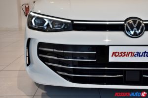 VOLKSWAGEN NUOVA PASSAT 2.0 TDI 150 CV DSG ELEGANCE USATA