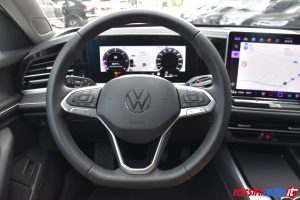 VOLKSWAGEN NUOVA PASSAT 2.0 TDI 150 CV DSG ELEGANCE USATA