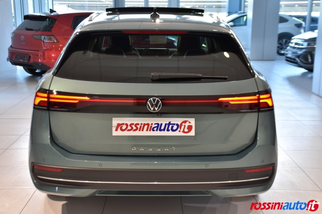 VOLKSWAGEN NUOVA PASSAT 2.0 TDI 150 CV DSG BUSINESS USATA