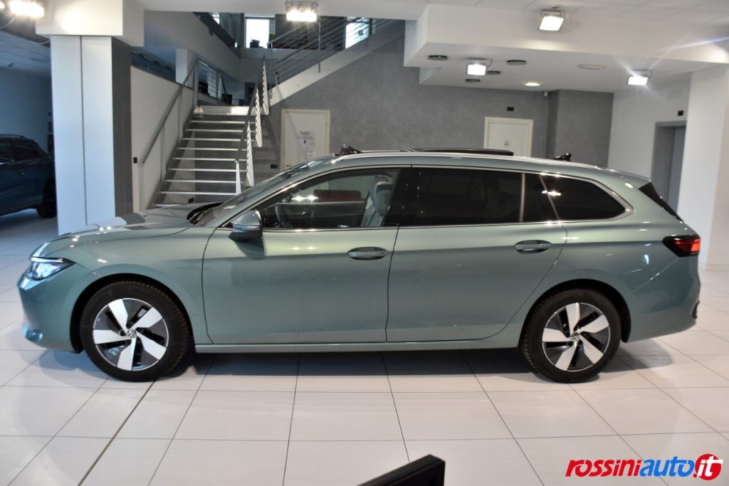 VOLKSWAGEN NUOVA PASSAT 2.0 TDI 150 CV DSG BUSINESS USATA