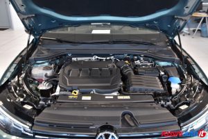 VOLKSWAGEN NUOVA PASSAT 2.0 TDI 150 CV DSG BUSINESS USATA