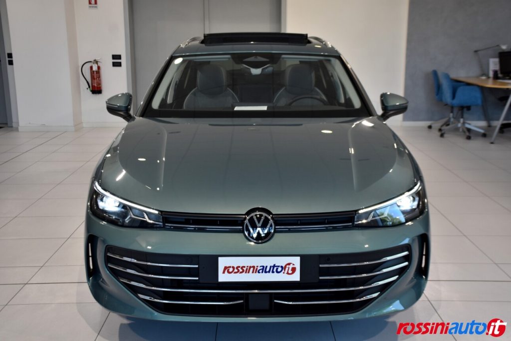 VOLKSWAGEN NUOVA PASSAT 2.0 TDI 150 CV DSG BUSINESS USATA