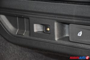 VOLKSWAGEN NUOVA PASSAT 2.0 TDI 150 CV DSG BUSINESS USATA