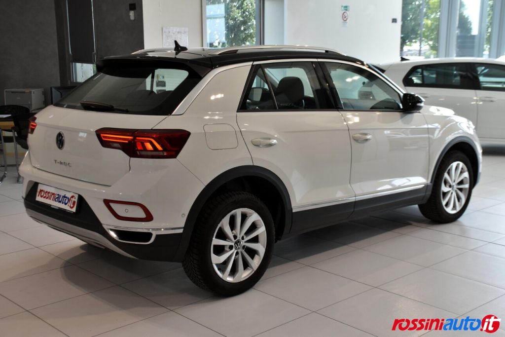 VOLKSWAGEN T-ROC 1.0 TSI 110 CV STYLE USATO