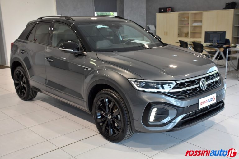 VOLKSWAGEN T-ROC 1.5 TSI 150 CV DSG R-LINE BLACK STYLE USATA
