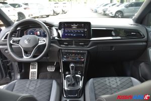 VOLKSWAGEN T-ROC 1.5 TSI 150 CV DSG R-LINE BLACK STYLE USATA