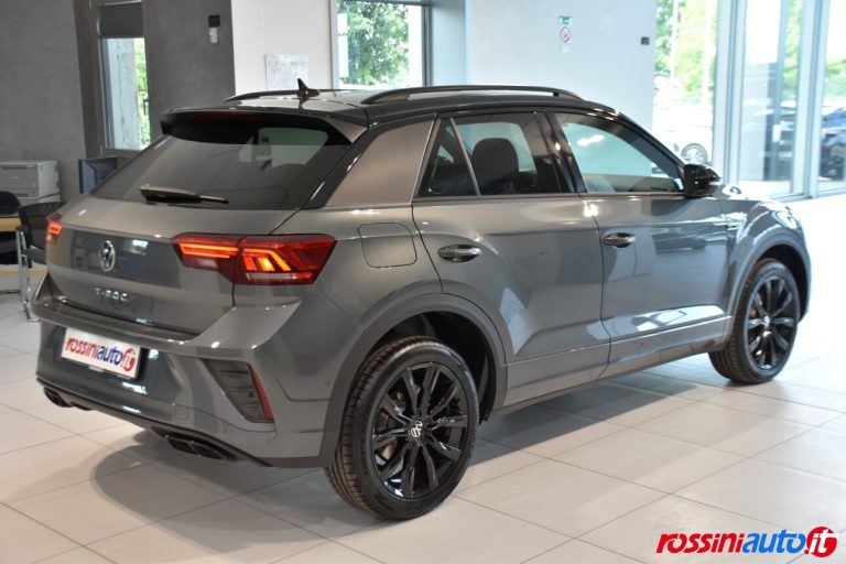 VOLKSWAGEN T-ROC 1.5 TSI 150 CV DSG R-LINE BLACK STYLE USATA