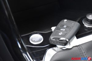 VOLKSWAGEN T-ROC 1.5 TSI 150 CV DSG R-LINE BLACK STYLE USATA