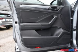 VOLKSWAGEN T-ROC 1.5 TSI ACT 150 CV DSG STYLE USATO
