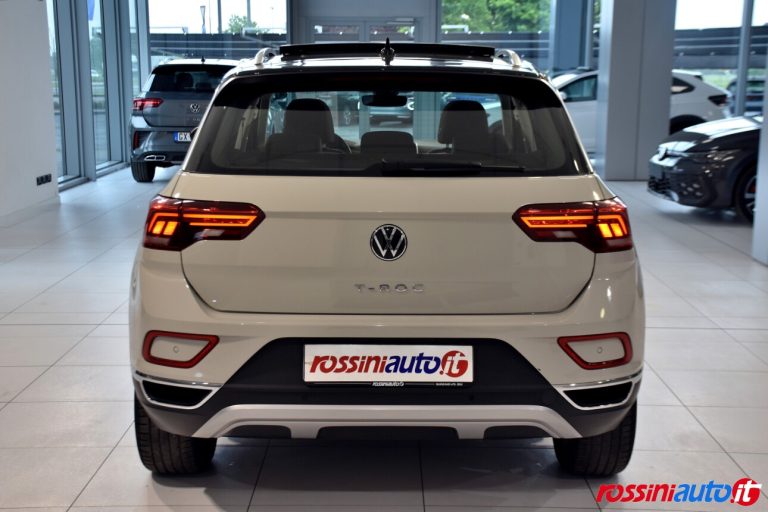 VOLKSWAGEN T-ROC BENZINA 1.5 TSI 150 CV DSG STYLE USATO