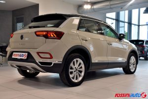 VOLKSWAGEN T-ROC BENZINA 1.5 TSI 150 CV DSG STYLE USATO
