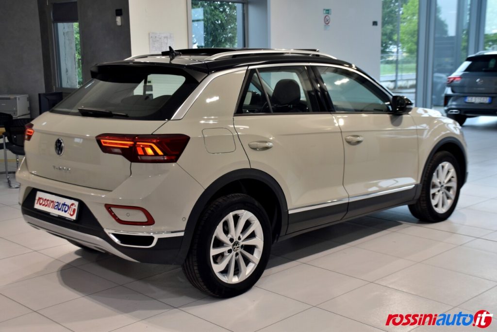 VOLKSWAGEN T-ROC BENZINA 1.5 TSI 150 CV DSG STYLE USATO