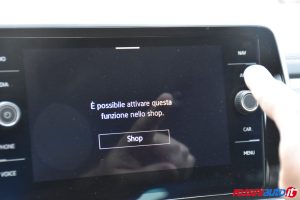 VOLKSWAGEN T-ROC 2.0 TDI 150 CV DSG 4MOTION STYLE USATA